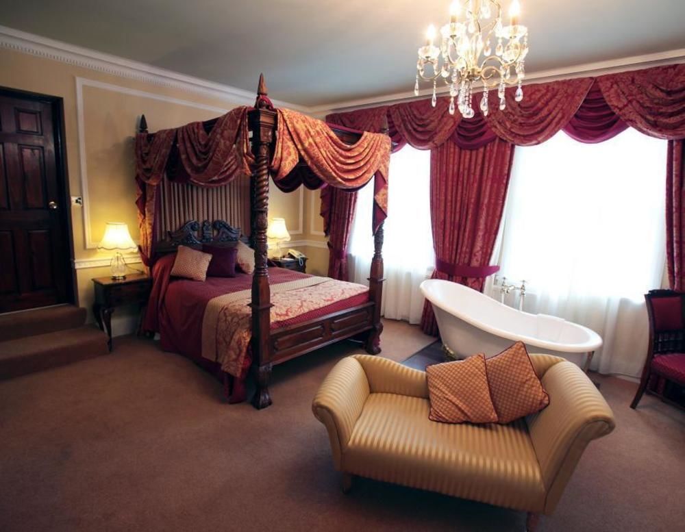 The Old Palace Lodge Dunstable Bagian luar foto