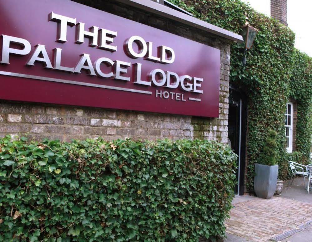 The Old Palace Lodge Dunstable Bagian luar foto